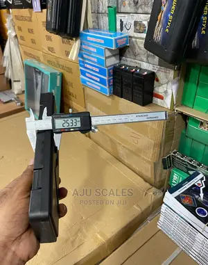Digital Calliper.