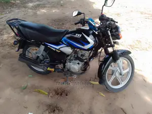 TVS 2022 Gray