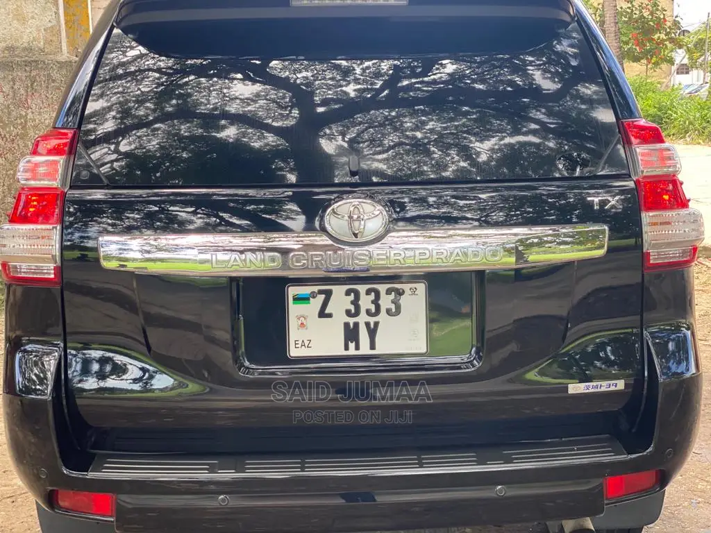 Toyota Land Cruiser Prado 3.0 D-4D (190 Hp) 7 seats 2014 Black