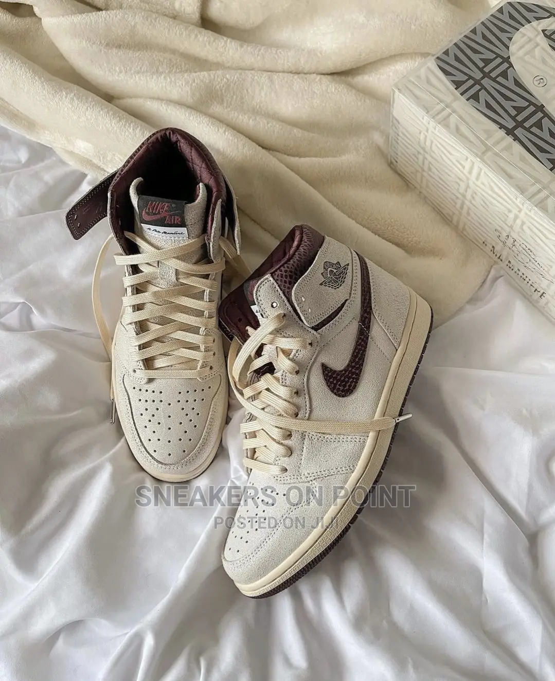 A Maniere X Jordan 1 Retro High