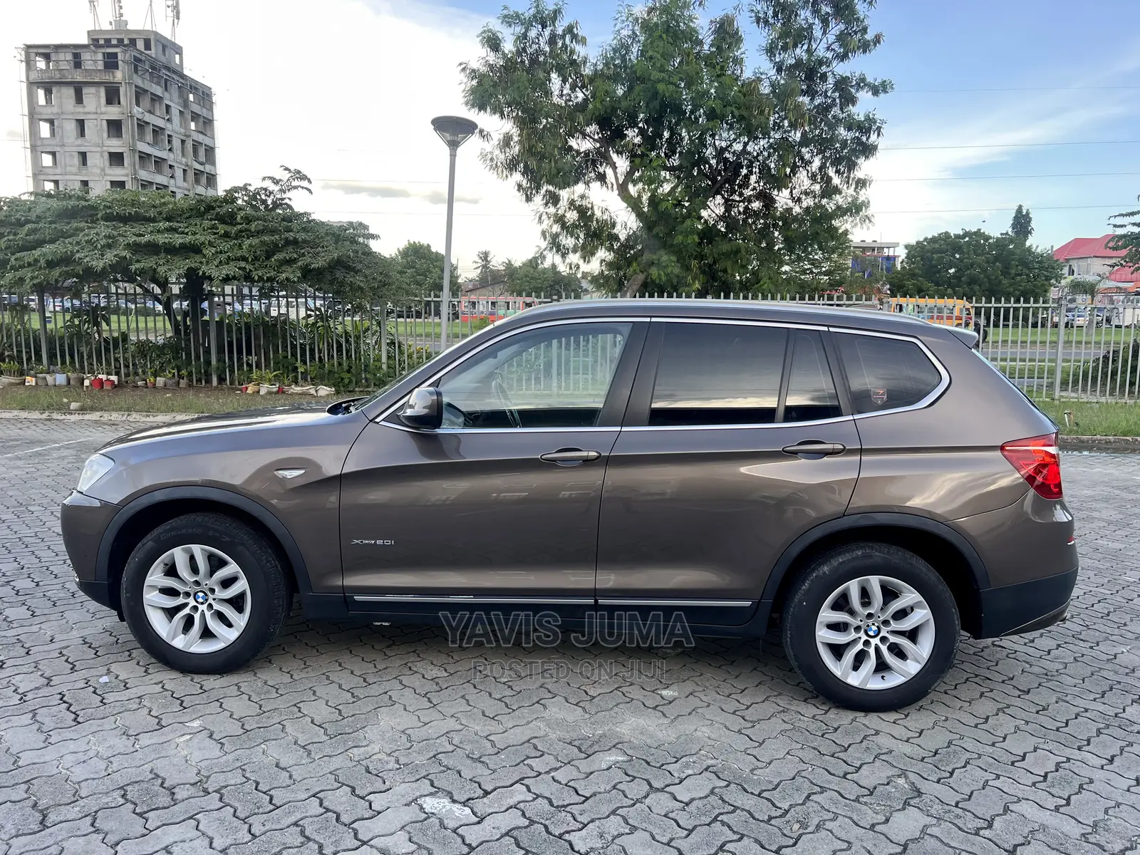 BMW X3 2012 Gold