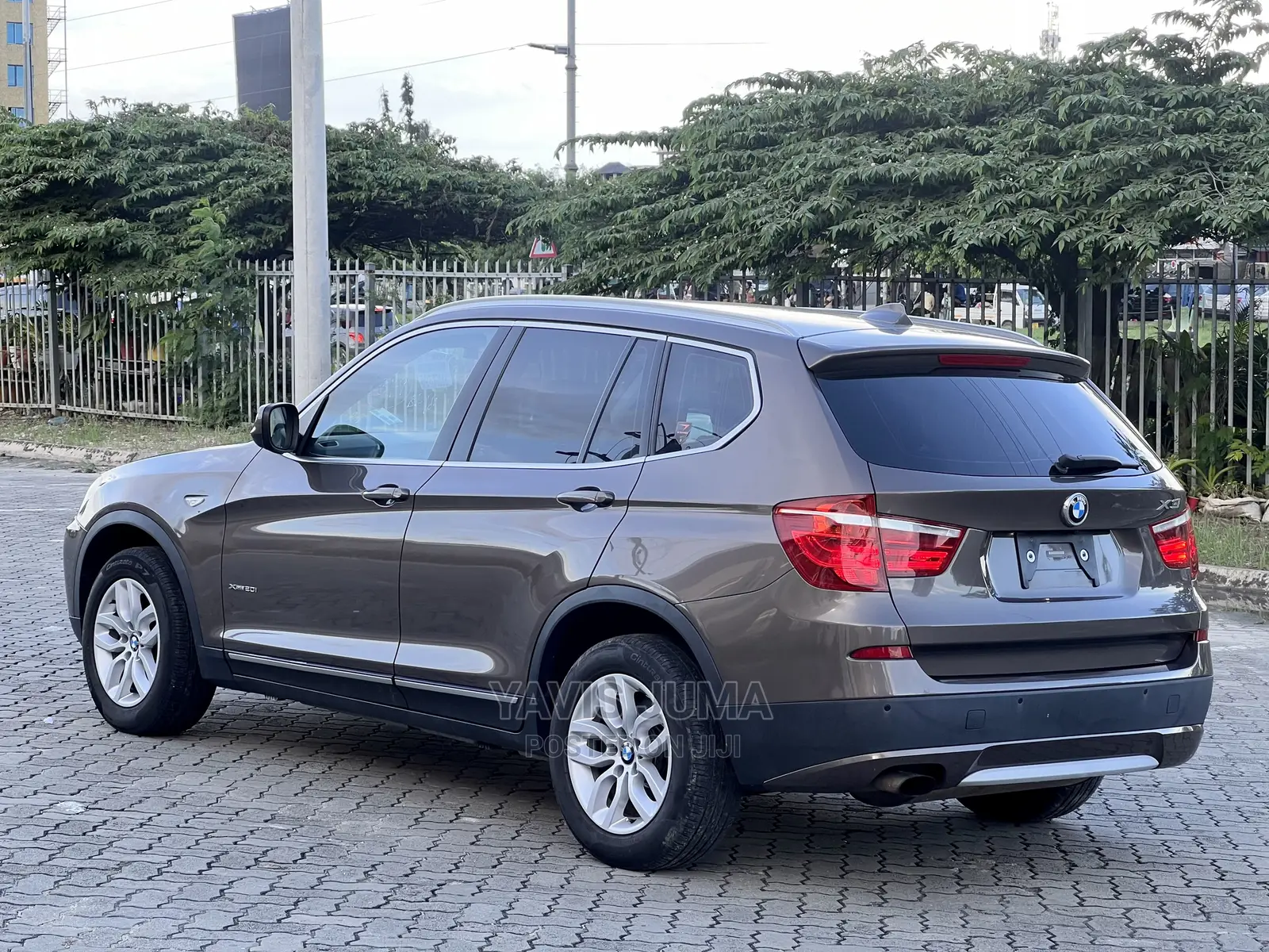 BMW X3 2012 Gold