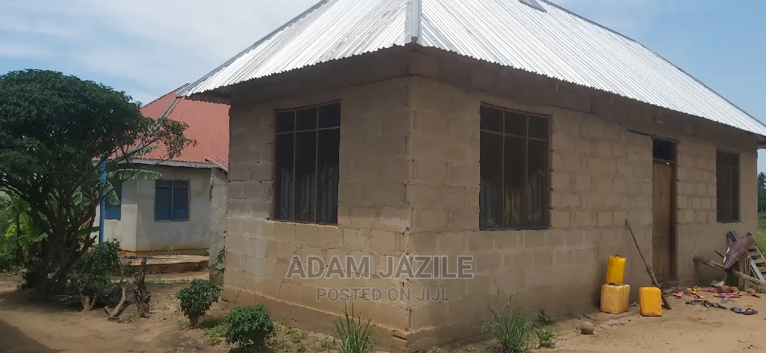 2bdrm House in Nyumba Ya Vyumba 2 for Sale