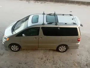 Toyota Alphard 2005 Gold