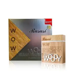 WOODY Perfume .