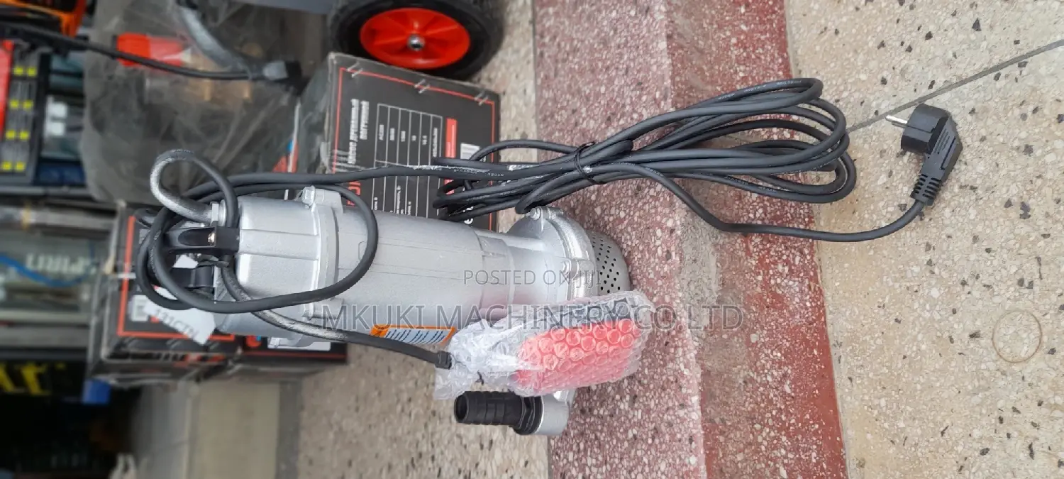 Sabmasable Pump