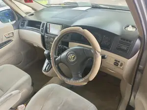 Toyota Corolla Spacio 1.5 X 2004 Gold