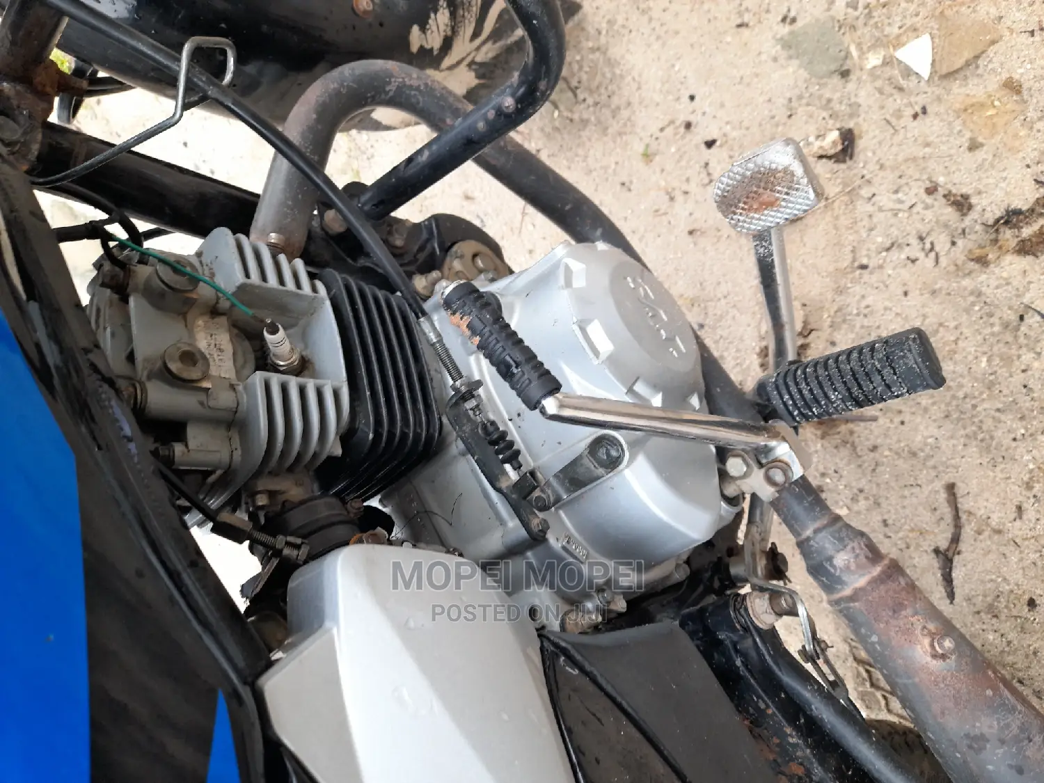 TVS King Deluxe Plus iTouch Start 2021 Beige