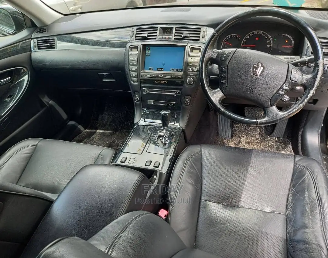 Toyota Crown 2007 White