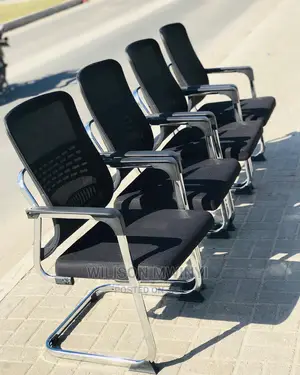 Visitors Chair (Kiti Cha Ofisi)