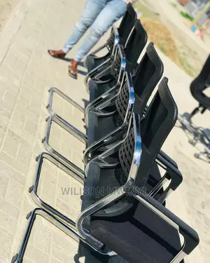 Visitors Chair (Kiti Cha Ofisi)
