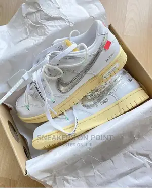 Brand New Nike Dunk Low