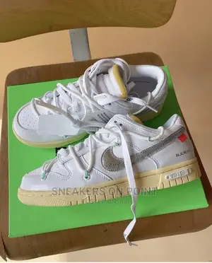 Brand New Nike Dunk Low