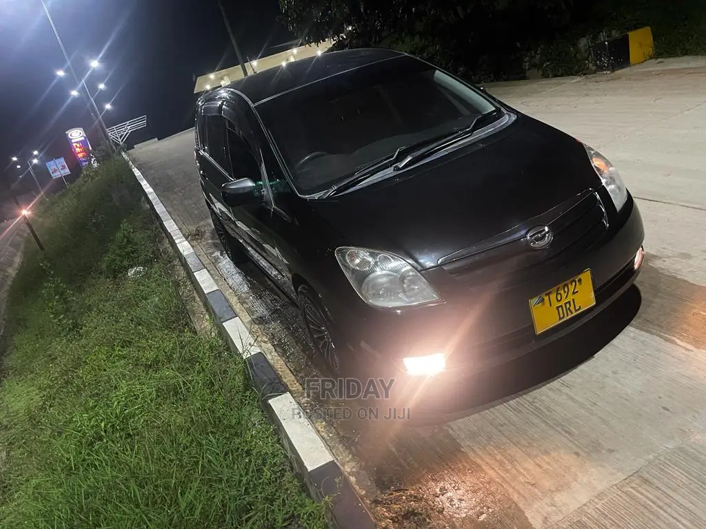 Toyota Corolla Spacio 1.5 X 2004 Black