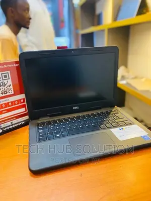 New Laptop Dell Vostro 3300 4GB Intel SSD 128GB