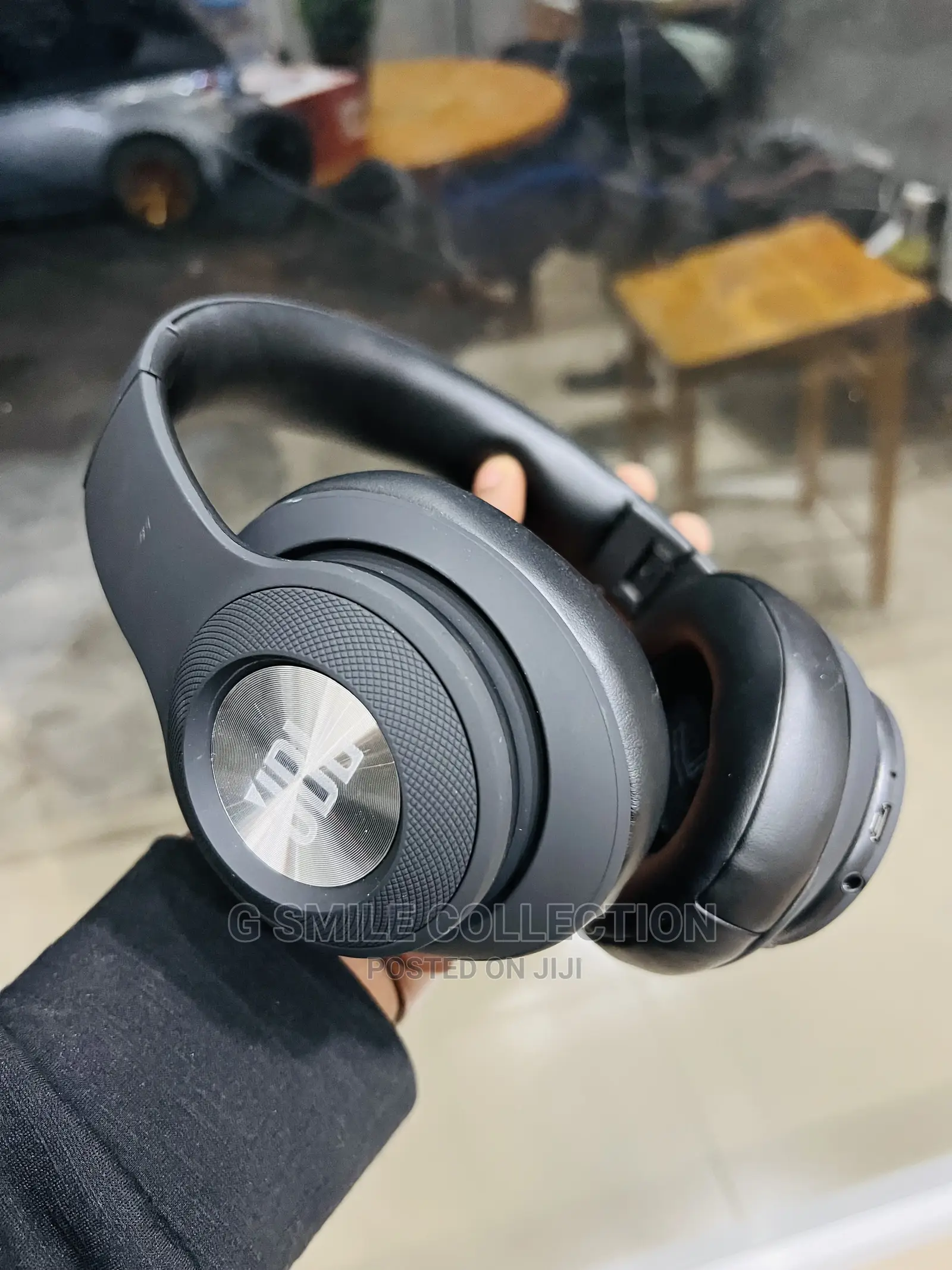 JBL SN -85 Wireless Headphones