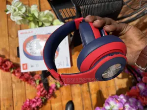 JBL SN -85 Wireless Headphones