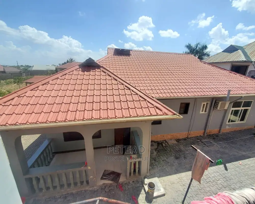 3bdrm House in Mbezi for Sale