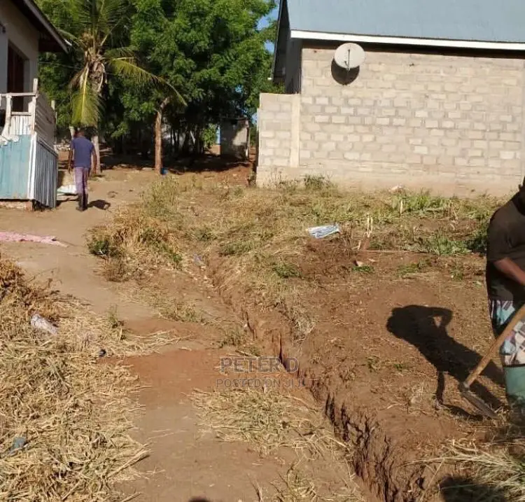 3bdrm House in Goba for Sale