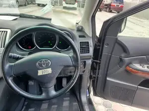 Toyota Harrier 2007 White