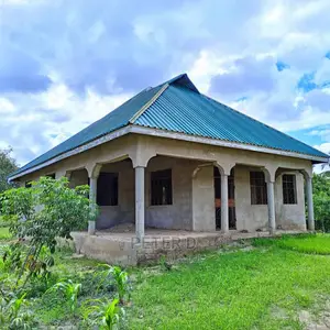 3bdrm House in Mbezi for Sale