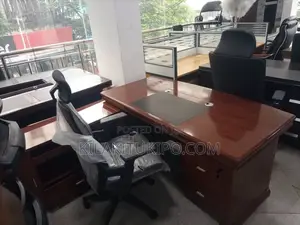 Excutive Office Table