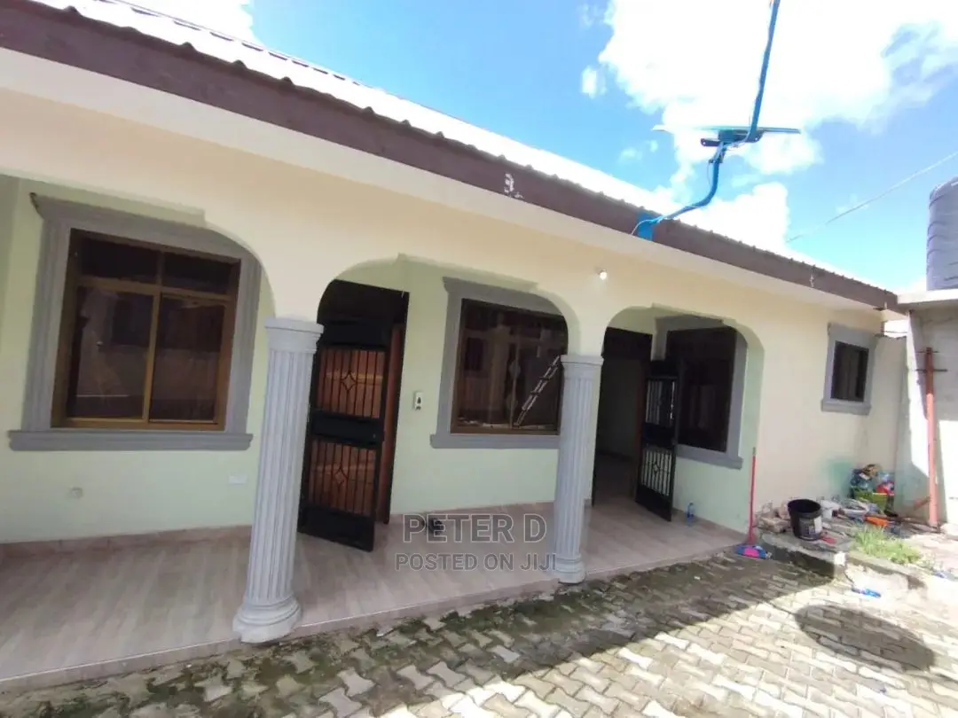 1bdrm Apartment in Kimara for Rent