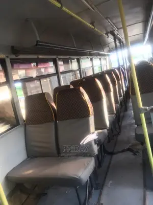 Tata Starbus Ultra Skool 2005 Grey