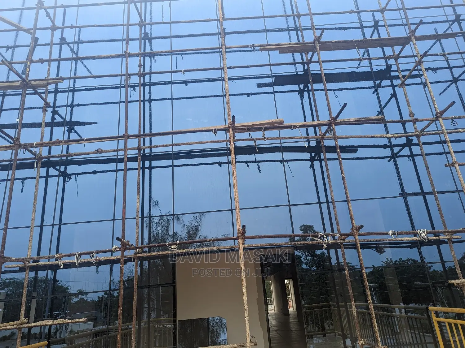New Large Office Building for Rent in Oysterbay