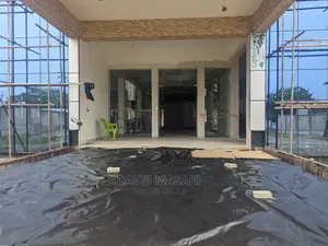 New Large Office Building for Rent in Oysterbay