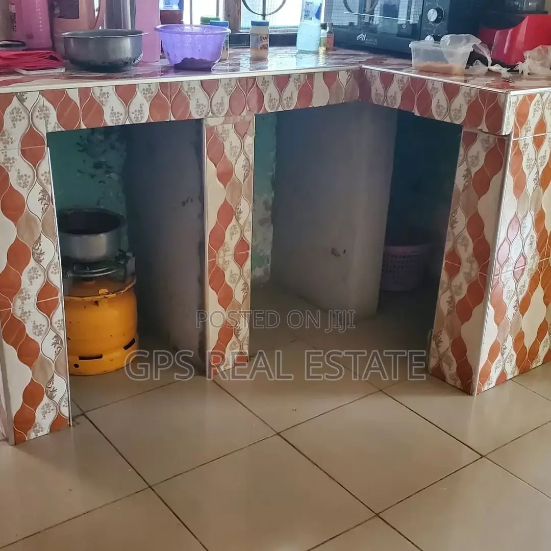 3bdrm House in Chamazi Complex, Temeke for Sale