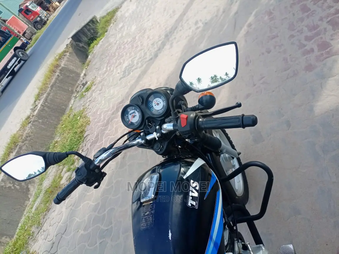 TVS 2022 Blue