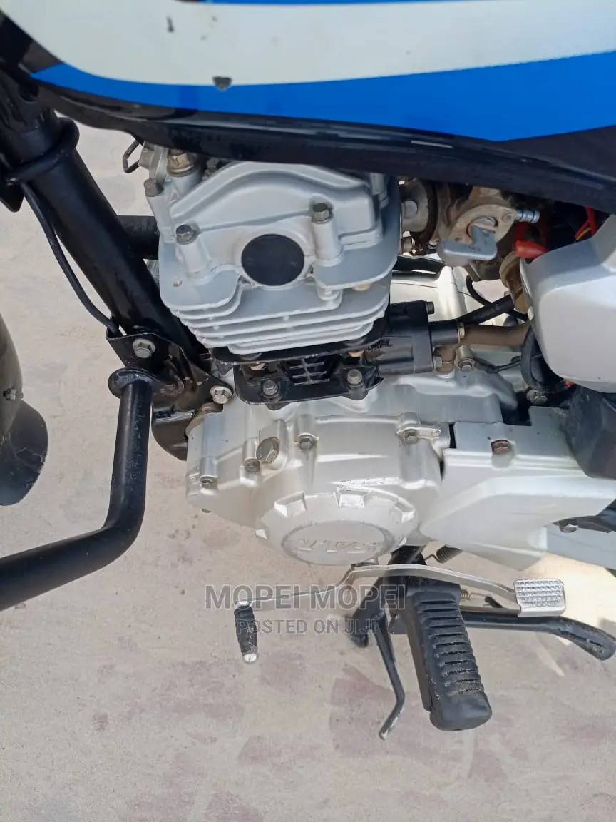 TVS 2022 Blue