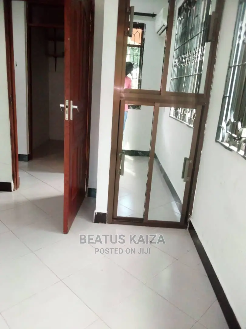 2bdrm Apartment in Kinondoni Leader'S for Rent