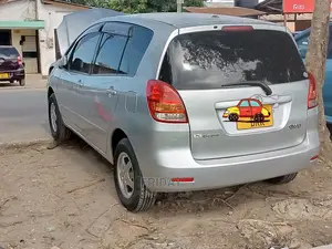 Toyota Corolla Spacio 1.5 X 2004 Silver