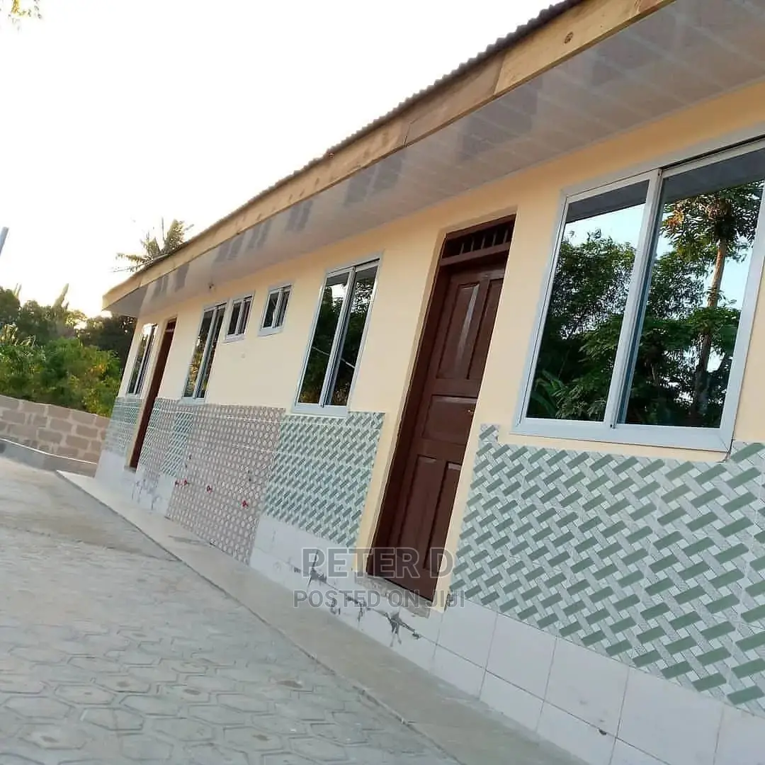 2bdrm Apartment in Kimara for Rent
