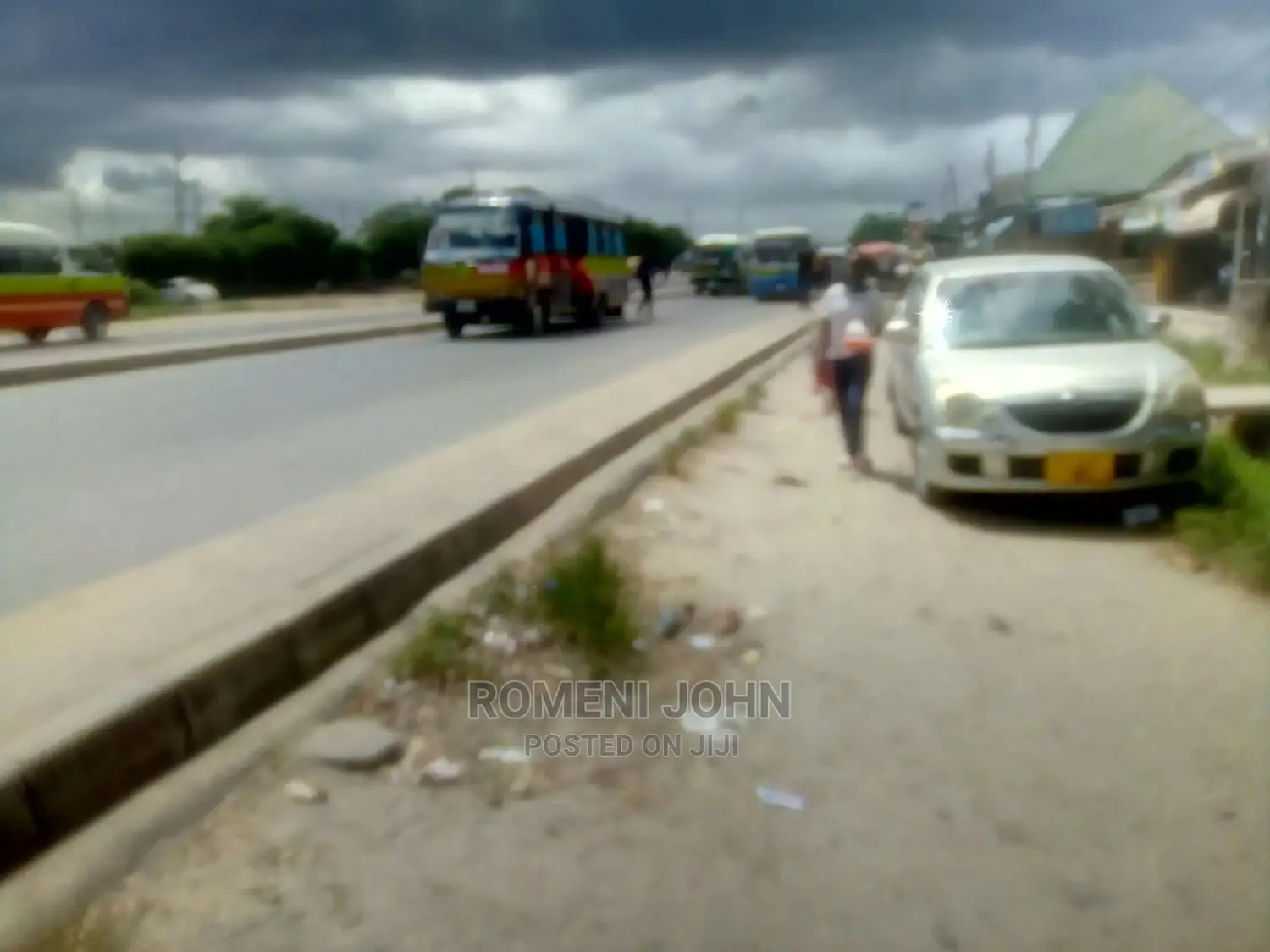 Eneo La Kibiashara Linauzwa Milioni 950 Ukonga Mumbasa.