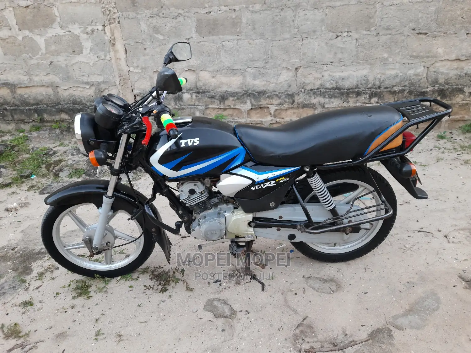 TVS HLX 125 2021