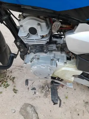 TVS HLX 125 2021