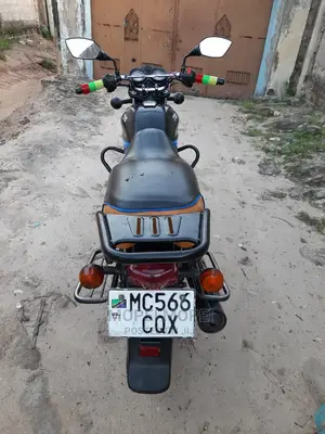 TVS HLX 125 2021
