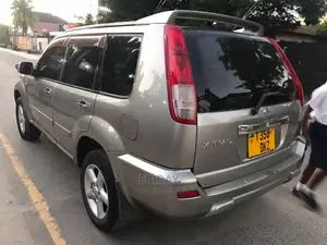 Nissan X-Trail 2005 Beige