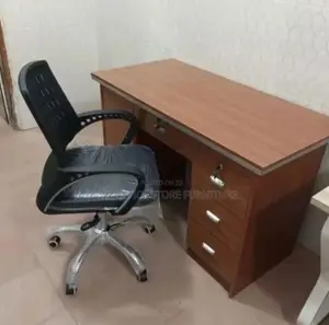 Meza Ya Office Na Kiti