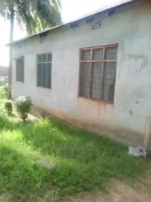 6bdrm House in Mark Real Estate, Mlandizi for Sale