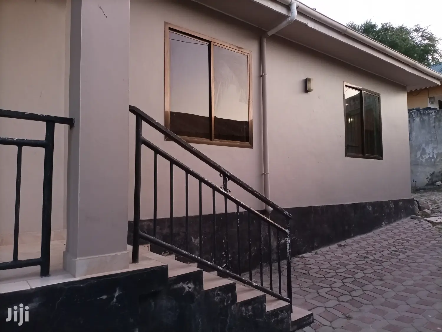 Furnished 3bdrm House in Kimara for rent