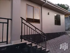 Furnished 3bdrm House in Kimara for rent