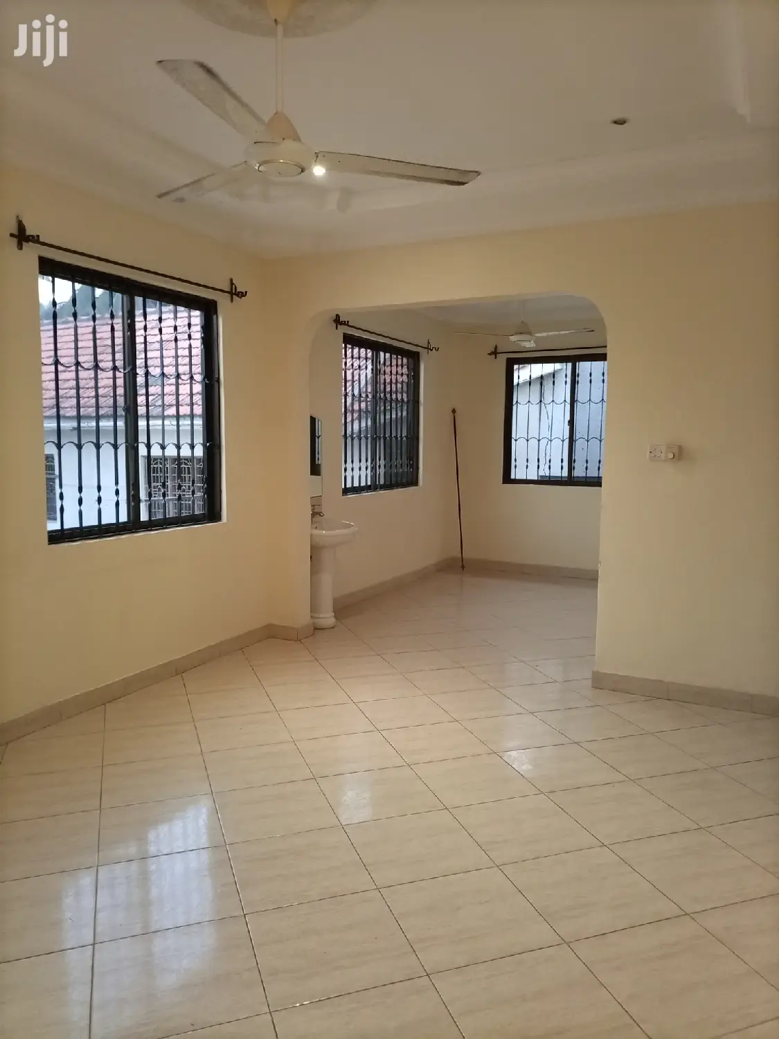 Furnished 3bdrm House in Kimara for rent