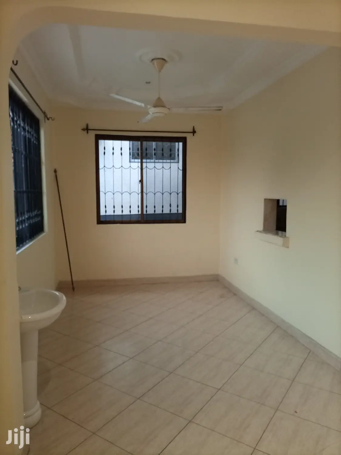 Furnished 3bdrm House in Kimara for rent