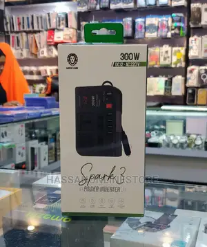 Green Lion Spark 3 Power Inverter 300W – Black