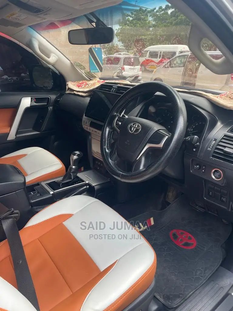 Toyota Land Cruiser Prado 3.0 190hp 2018 Silver