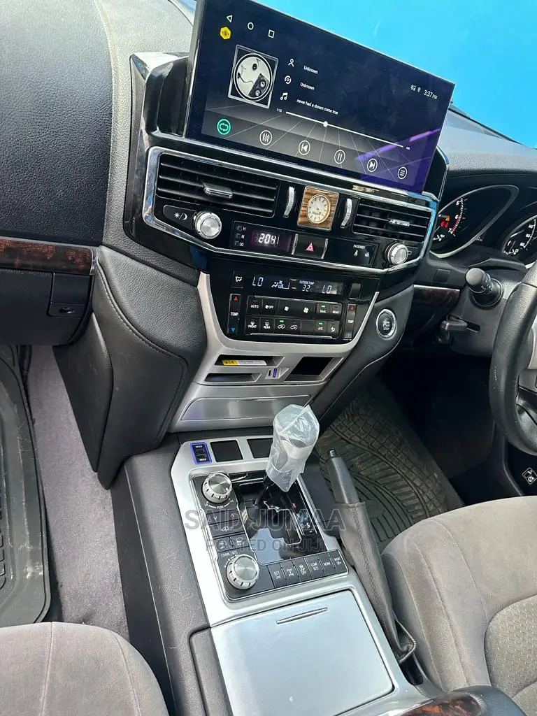 Toyota Land Cruiser 4.0 V6 GXR 2020 Matt Black